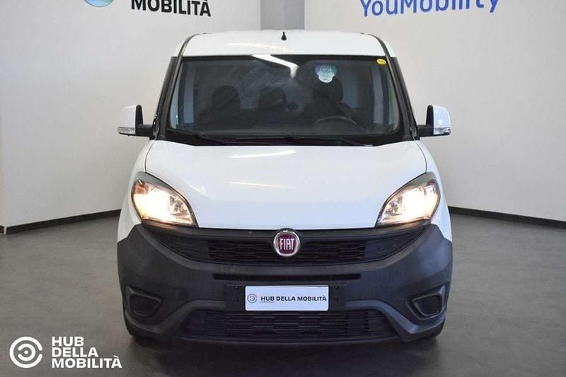 Usata Fiat Doblò 105 CV (77 kW) 2019 Bianco Monovolume