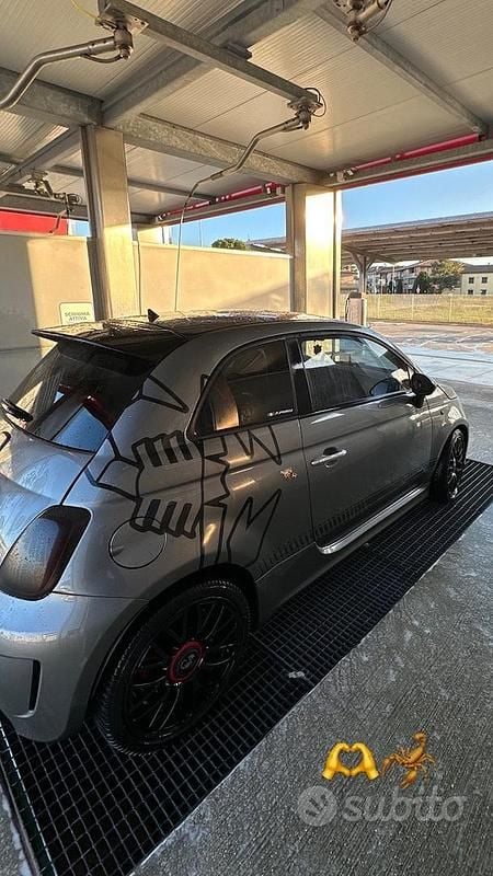 Usata Abarth 500 238 CV (175 kW) 2009 Utilitaria
