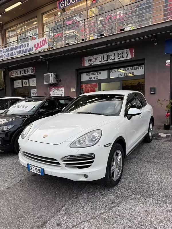 Usata Porsche Cayenne 245 CV (180 kW) 2014 Bianco SUV