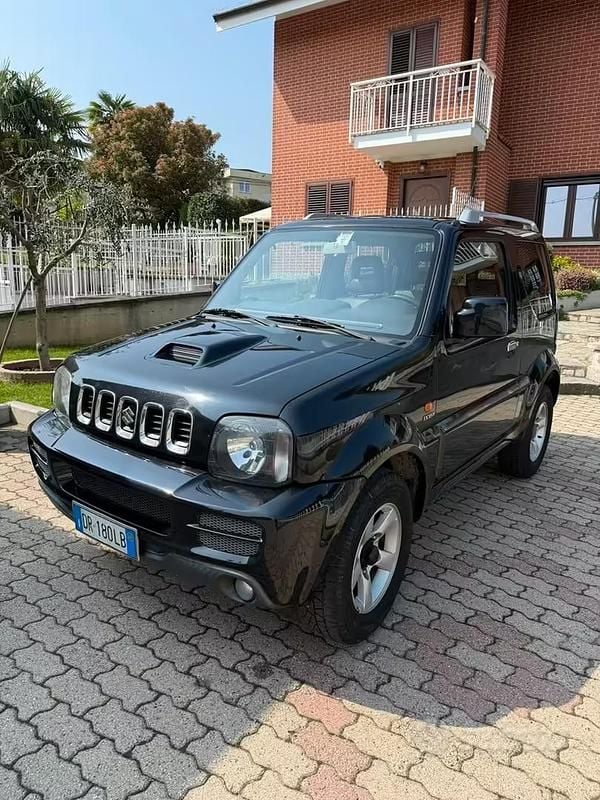 Usata Suzuki Jimny 2008 Nero SUV