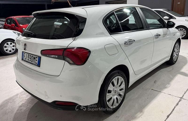 Usata Fiat Tipo 95 CV (69 kW) 2017 Other Berlina