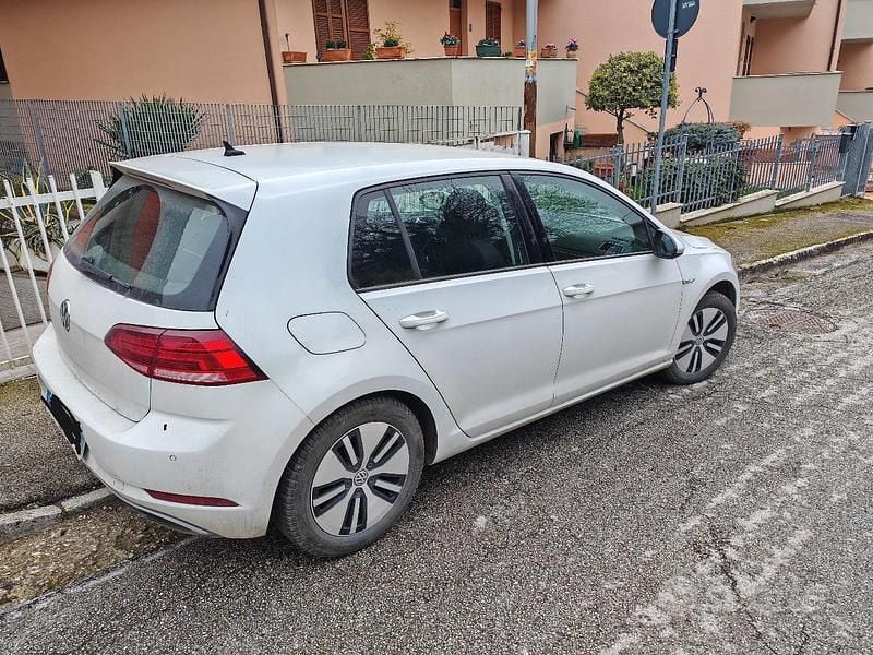 Usata VW e-Golf 100 kW (136 CV) 2020 Bianco Utilitaria