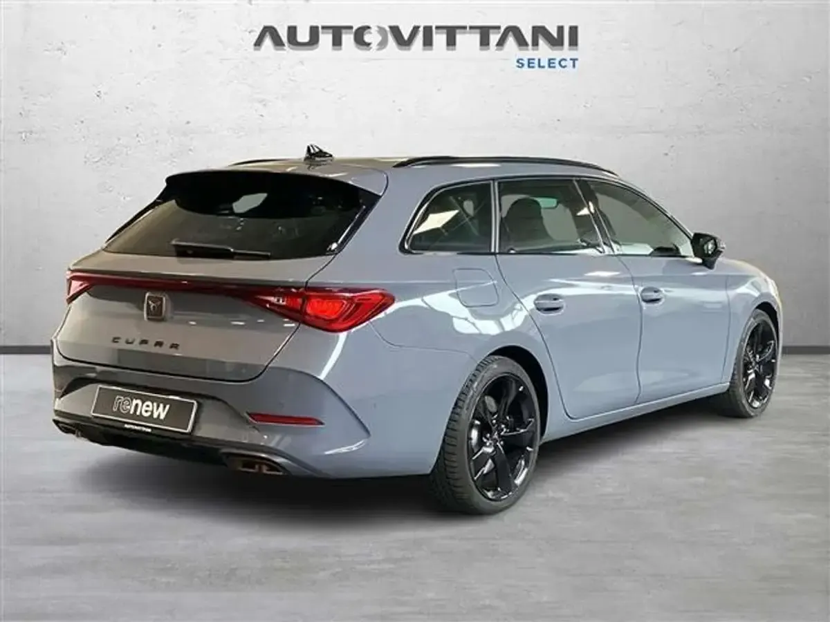 Usata Cupra Leon VZ 150 CV (110 kW) 2022 Grigio scuro Station wagon