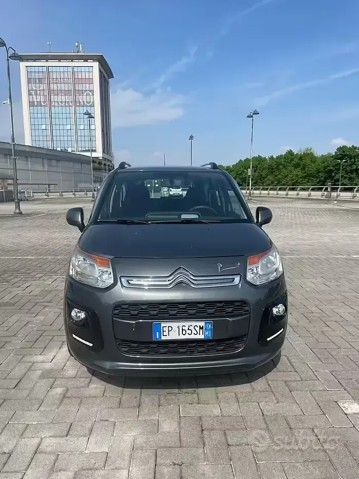 Usata Citroën C3 Picasso Seduction 95 CV (69 kW) 2013 Grigio Monovolume