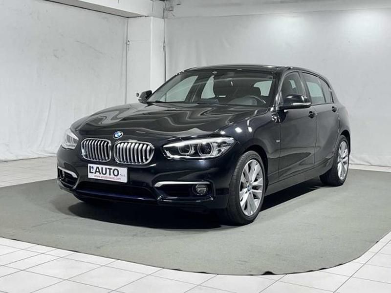 Usata BMW 118 2017 Nero Utilitaria