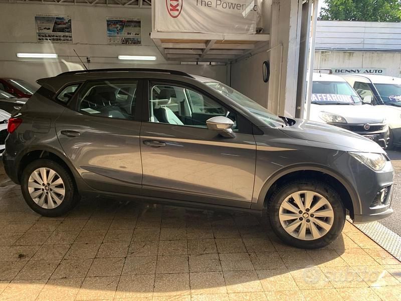 Usata Seat Arona XCELLENCE 95 CV (69 kW) 2018 Grigio SUV