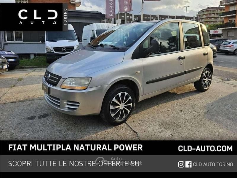 Usata Fiat Multipla 103 CV (75 kW) 2005 Grigio Monovolume