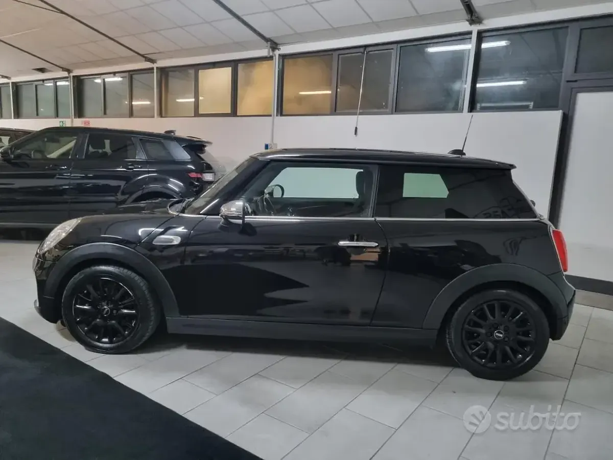 Usata Mini Cooper 136 CV (100 kW) 2014 Nero Utilitaria
