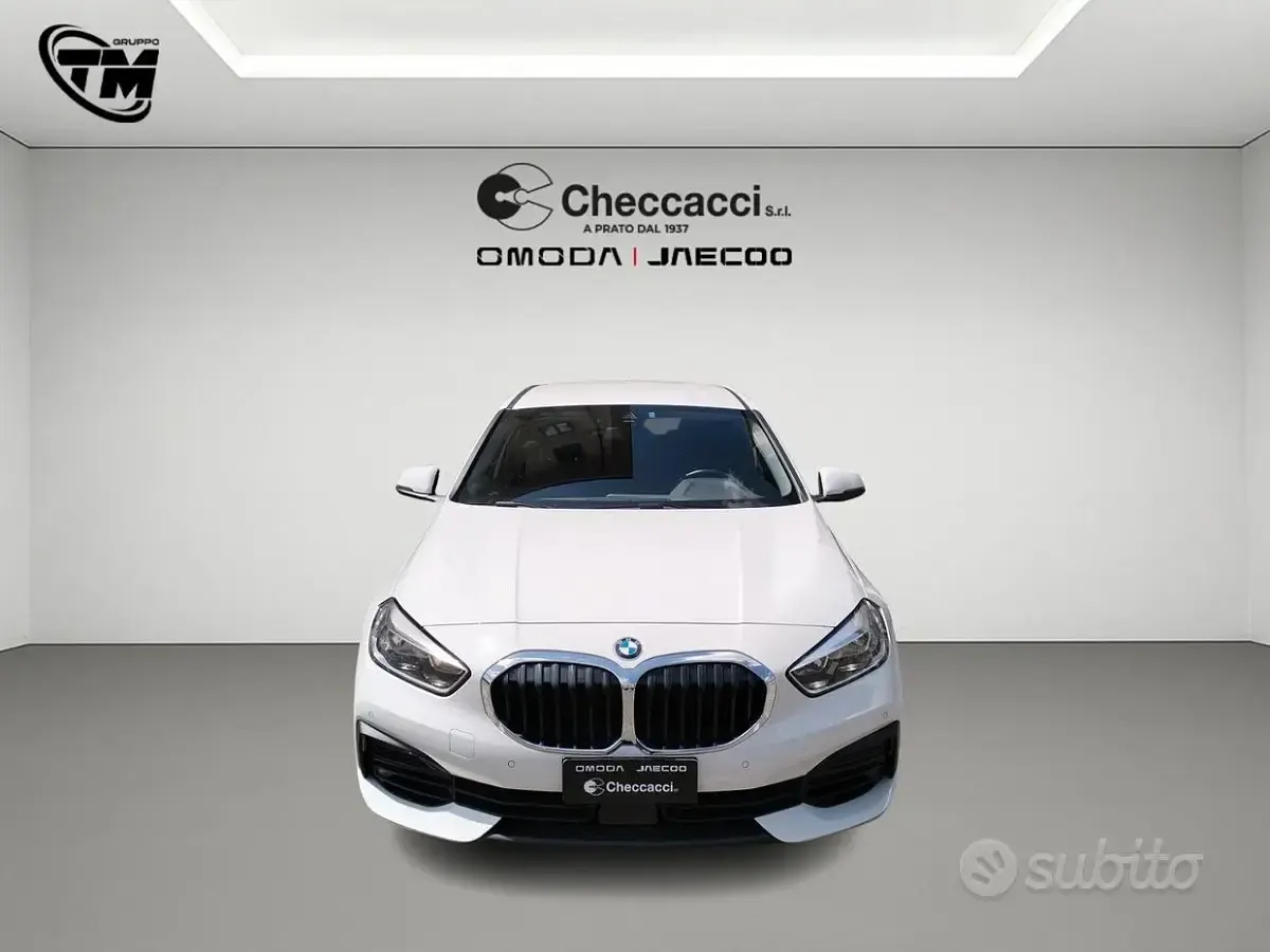 Usata BMW 116 Advantage 109 CV (80 kW) 2022 Bianco Utilitaria