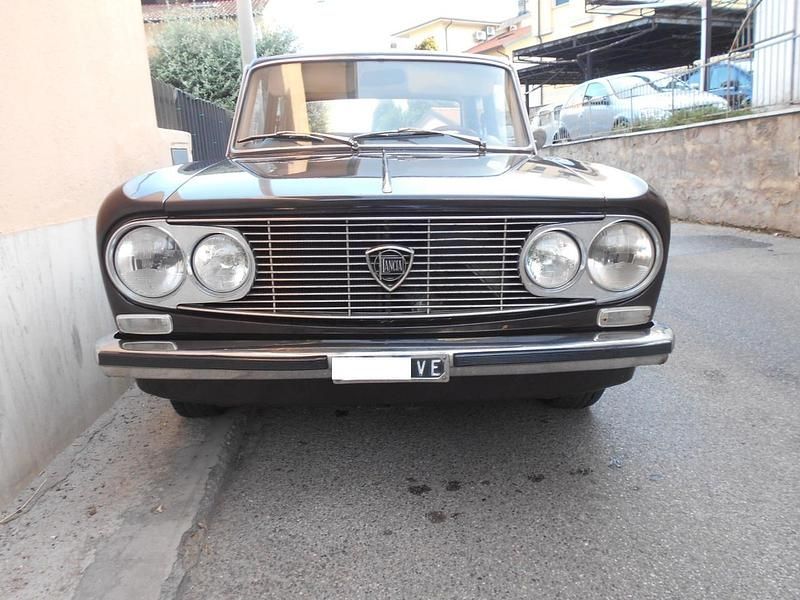 Usata Lancia Fulvia 85 CV (62 kW) 1975 Marrone Berlina