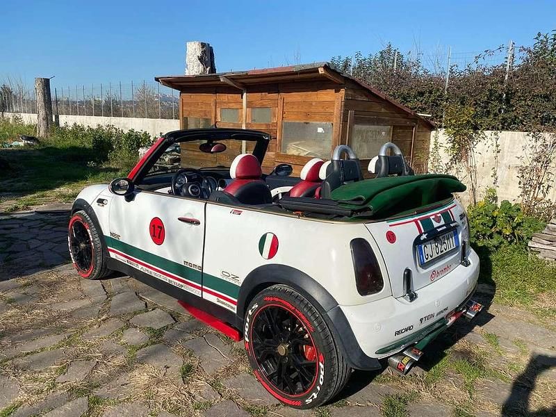 Usata Mini Cooper Cabriolet 116 CV (85 kW) 2005 Bianco Cabrio