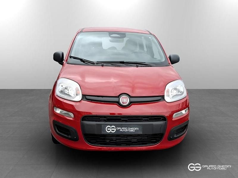 Nuova Fiat Panda Icon 69 CV (50 kW) 2025 Rosso passione pastello rosso passione pastello Utilitaria