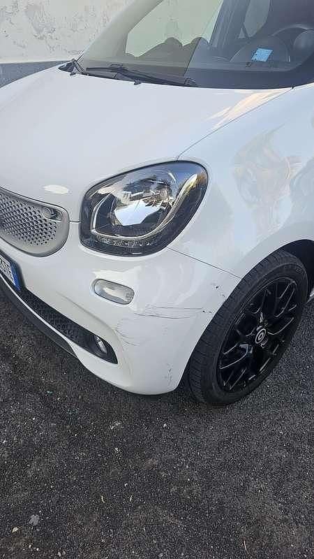 Usata 2017 Smart ForFour Passion Due volumi | 12.000 € (Ottimo prezzo) - Immagine 1/4