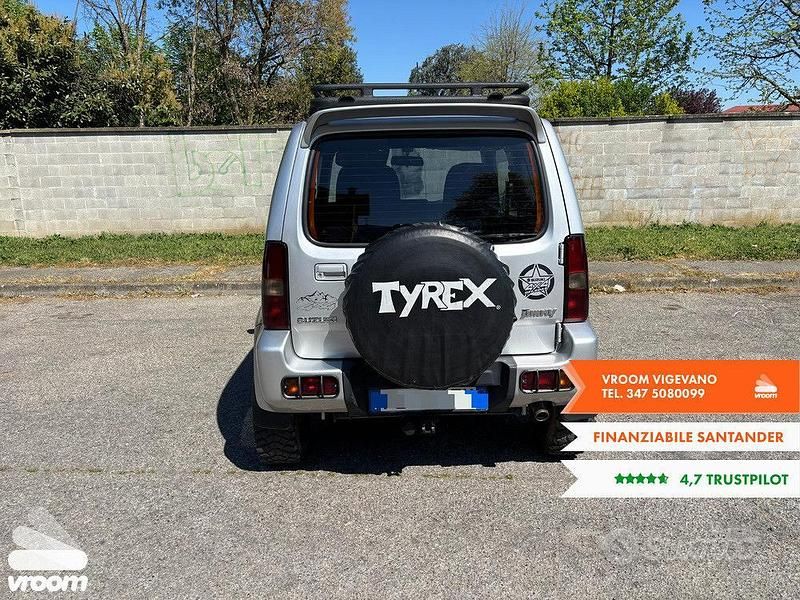 Usata Suzuki Jimny 81 CV (59 kW) 2002 Grigio SUV