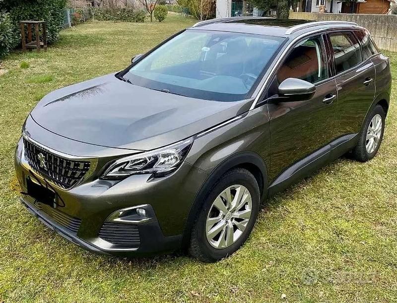 Usata 2017 Peugeot 3008 Active SUV | 13.700 € (Super prezzo) - Immagine 1/4