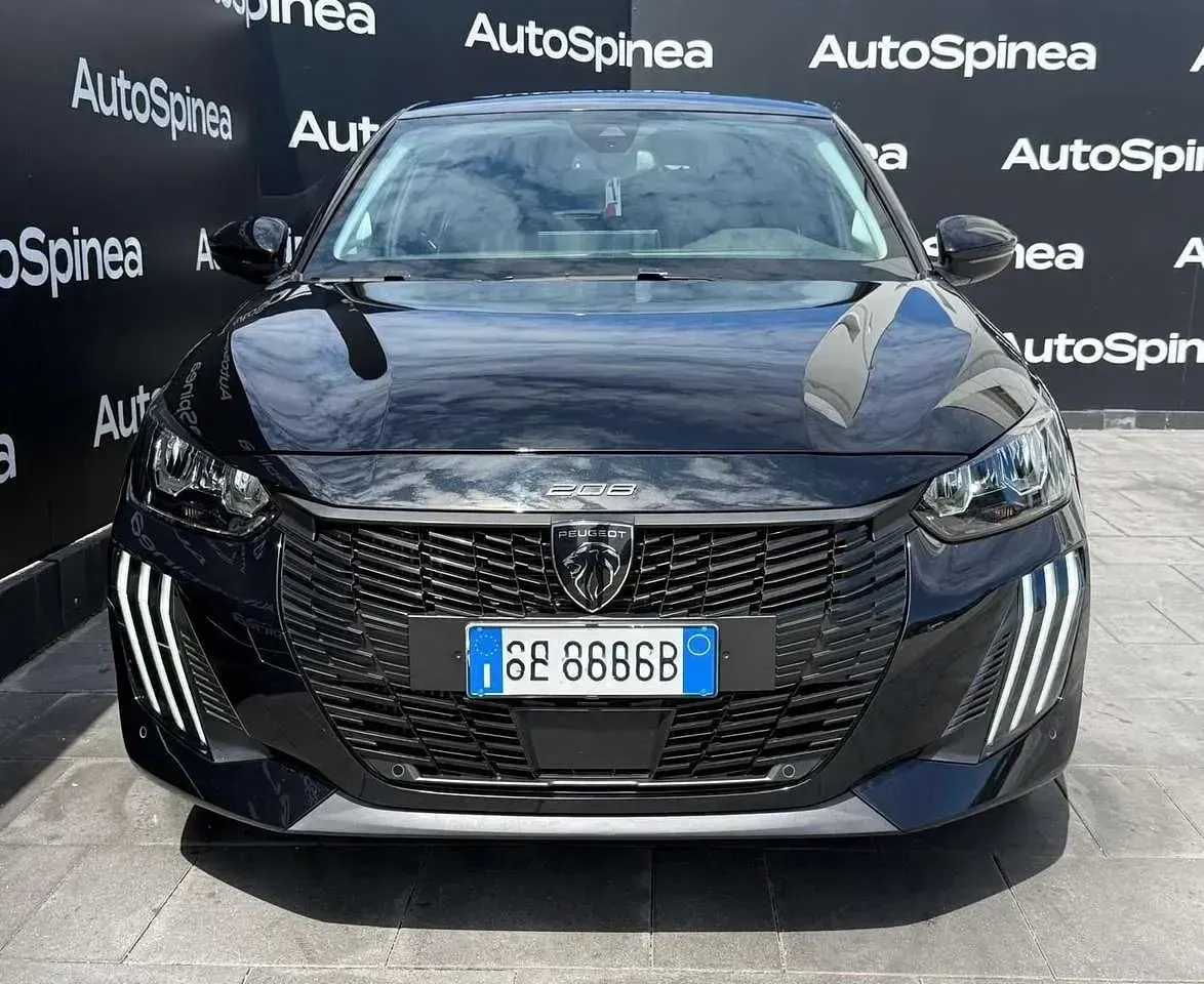 Usata Peugeot 208 Allure 136 CV (100 kW) 2025 Nero Utilitaria