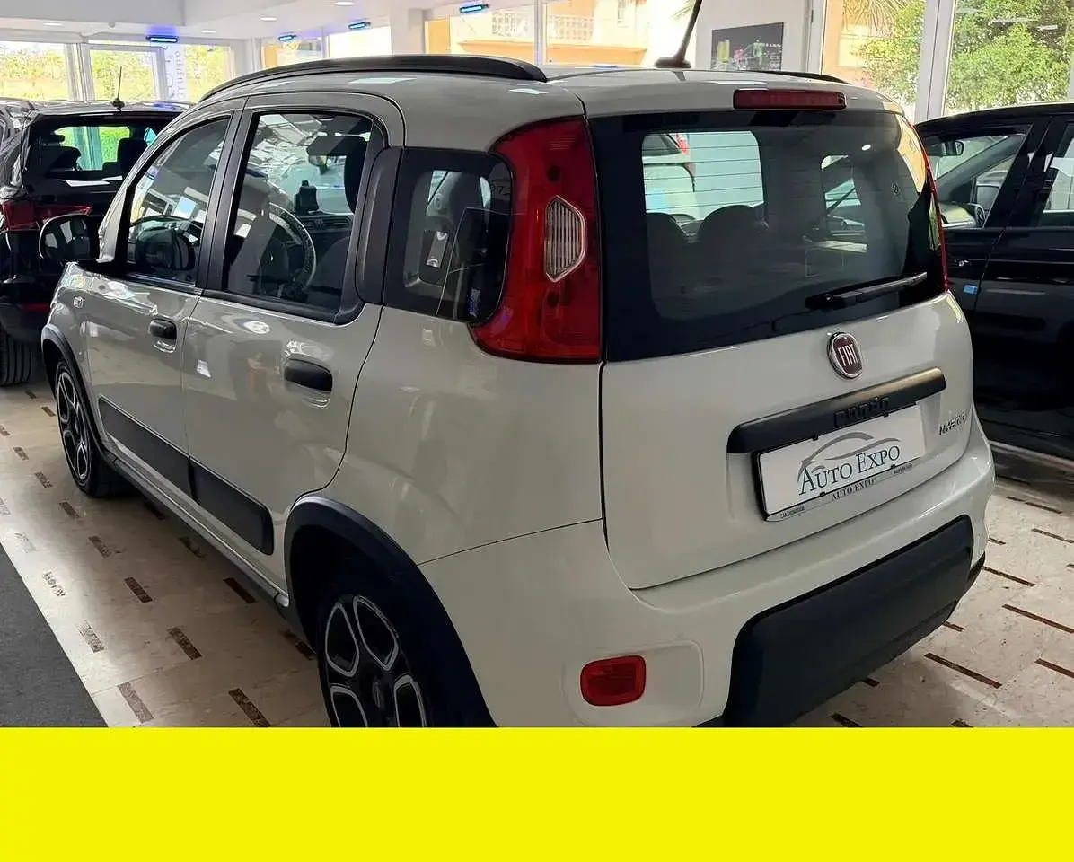 Usata Fiat Panda 71 CV (52 kW) 2022 Other Utilitaria