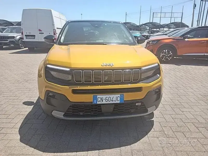 Usata Jeep Avenger Summit 101 CV (74 kW) 2023 Giallo SUV