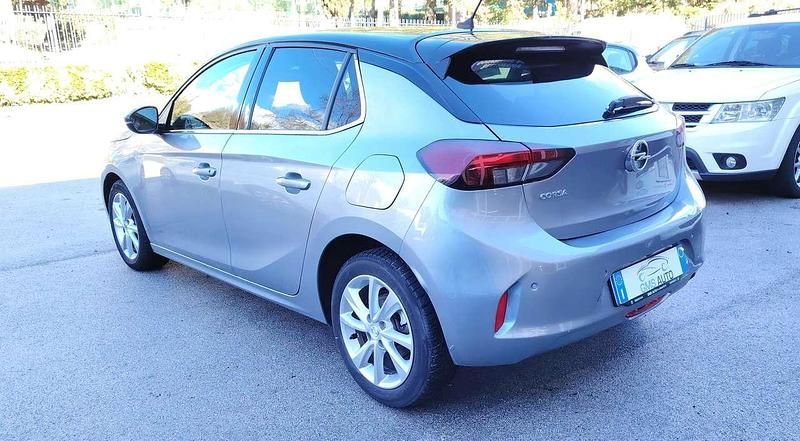 Usata Opel Corsa GS Line 101 CV (74 kW) 2021 Grigio Utilitaria