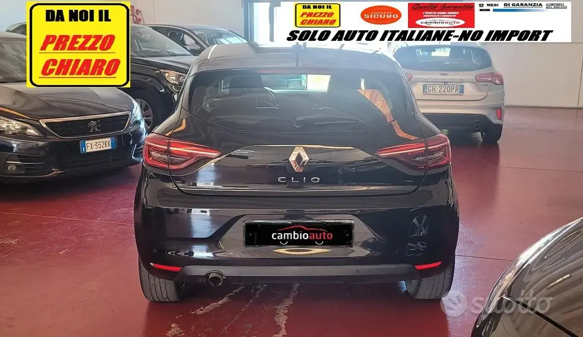 Usata Renault Clio V Business 91 CV (66 kW) 2021 Nero Berlina