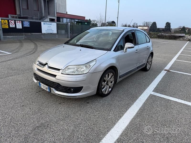 Usata Citroën C4 109 CV (80 kW) 2005 Grigio Berlina