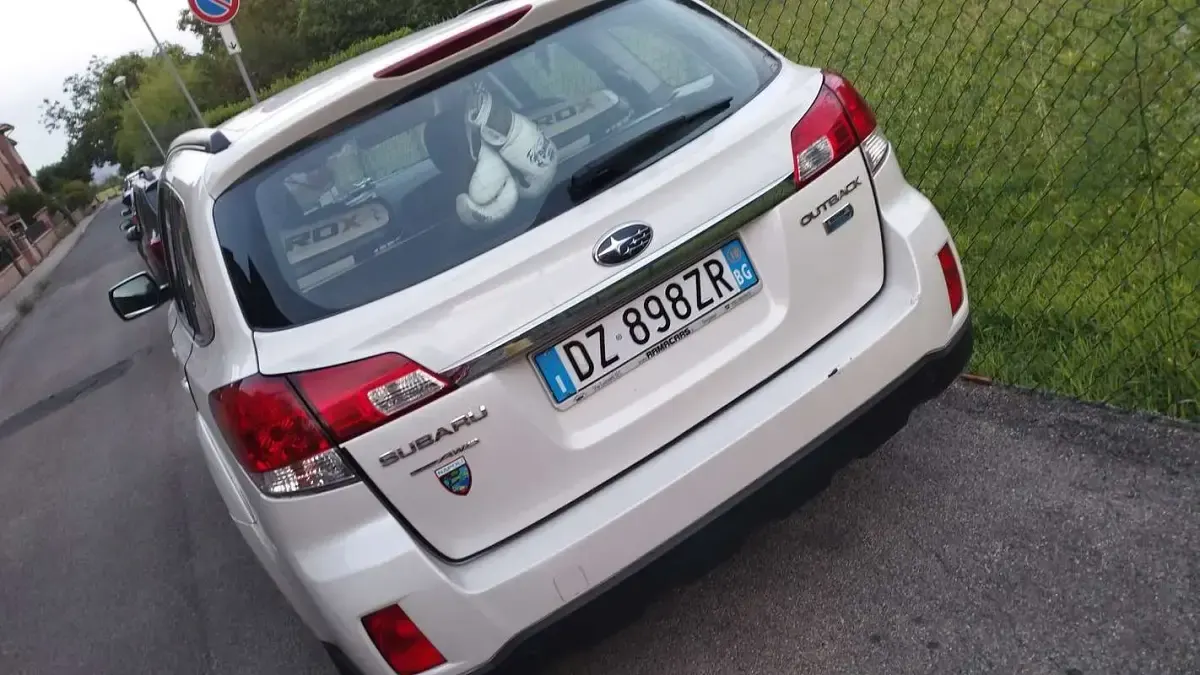 Usata Subaru Legacy Comfort 150 CV (110 kW) 2010 Station wagon