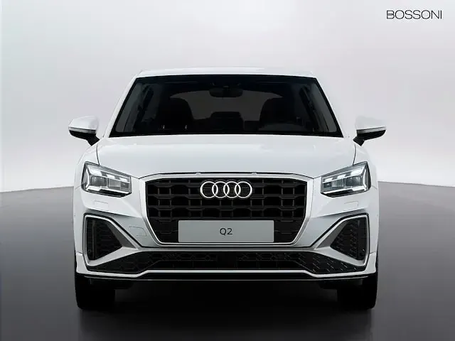 Usata Audi Q2 S-Line 150 CV (110 kW) 2025 Bianco ghiaccio metallizzato SUV