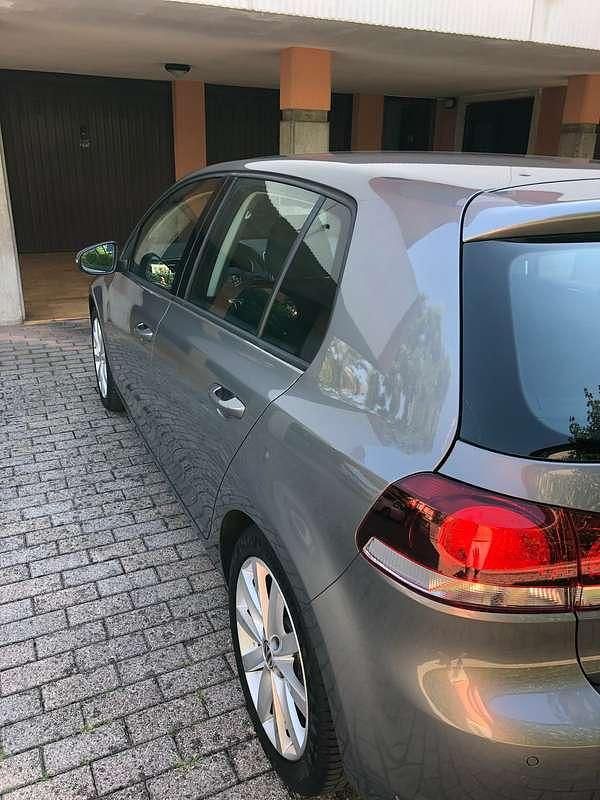 Usata VW Golf VI Highline 105 CV (77 kW) 2011 Utilitaria