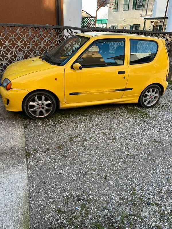 Usato 1997 Fiat 600 Benzin (2.500 €)