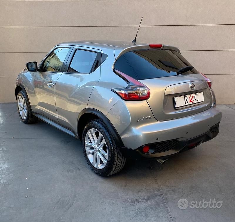 Usata Nissan Juke 110 CV (80 kW) 2017 Grigio SUV