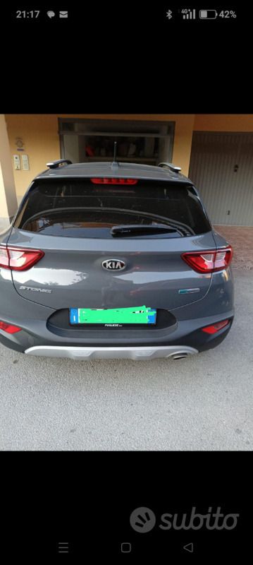 Usata Kia Stonic 100 CV (73 kW) 2021 Grigio SUV