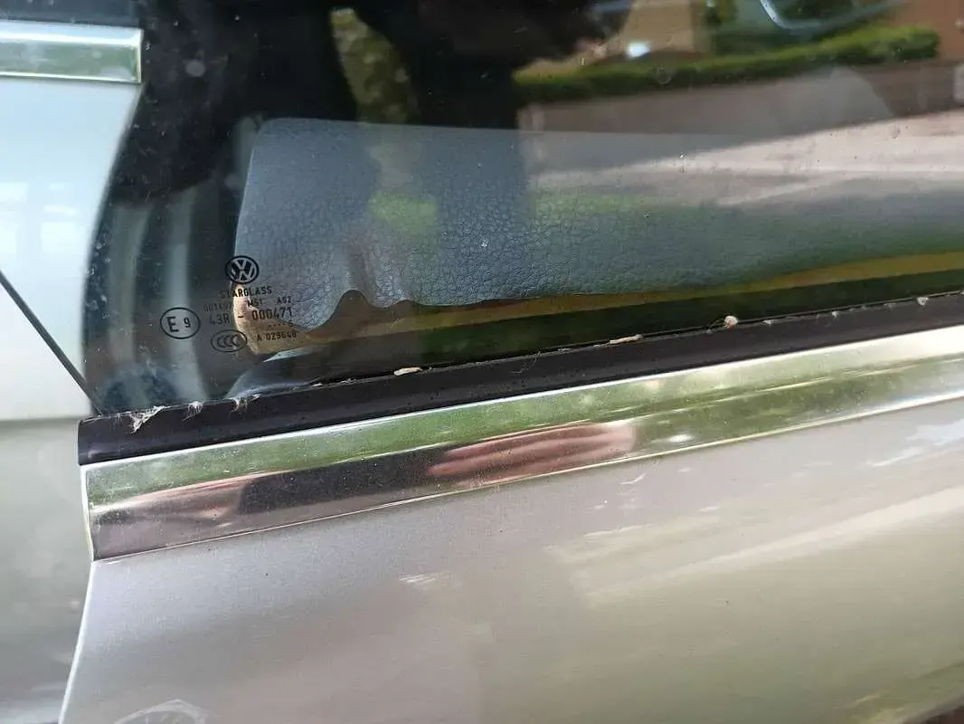 Usata VW Eos 150 CV (110 kW) 2007 Argento Cabrio