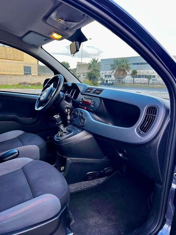 Usata Fiat Panda Easy 80 CV (58 kW) 2017 Blu/azzurro Utilitaria