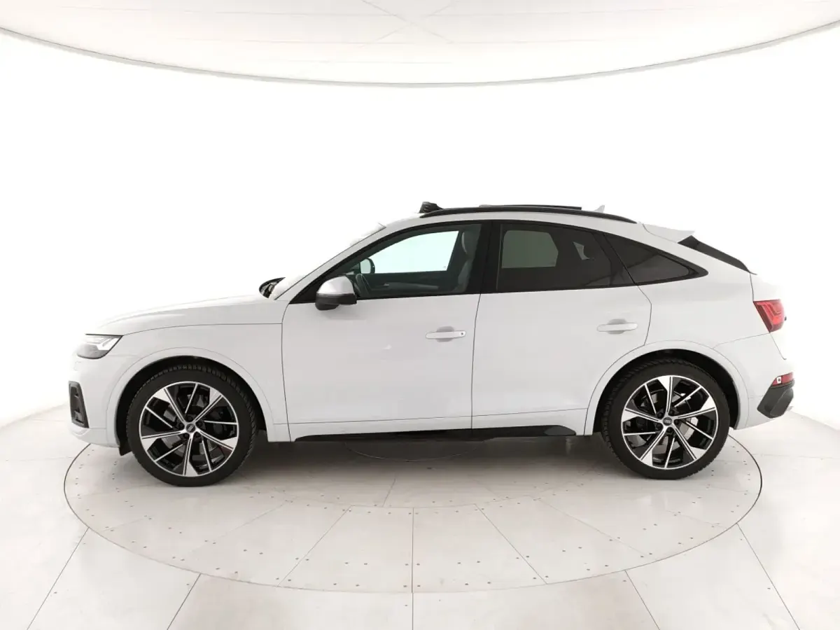Usata Audi Q5 Sportback Ambiente 341 CV (250 kW) 2022 Bianco SUV