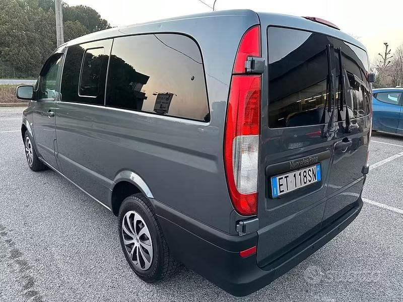Usata Mercedes Vito 136 CV (100 kW) 2014 Grigio Furgone