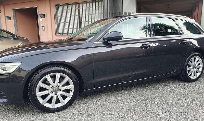 Usata Audi A6 Business Plus 177 CV (130 kW) 2014 Grigio Station wagon