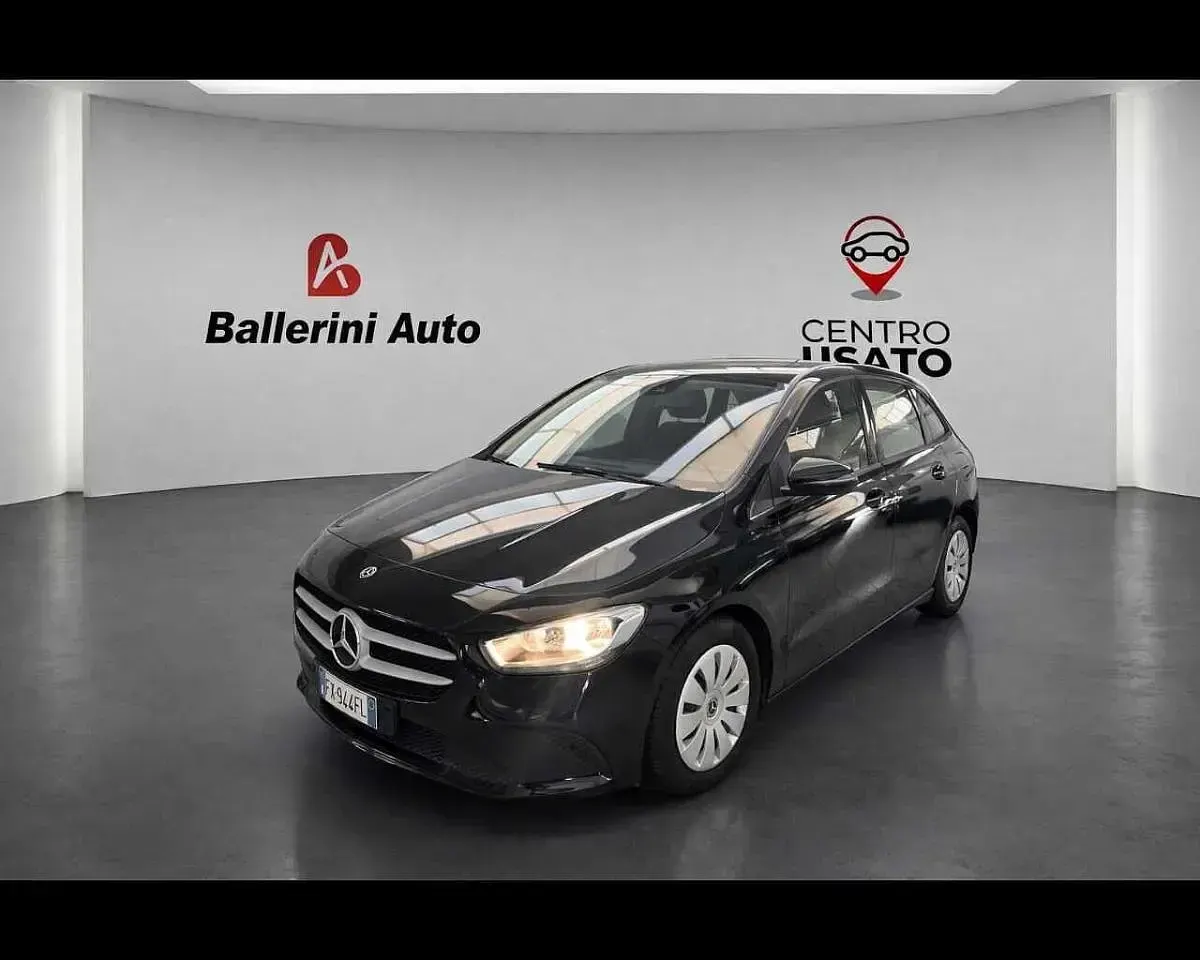 Usata Mercedes B160 Executive 136 CV (100 kW) 2019 Utilitaria