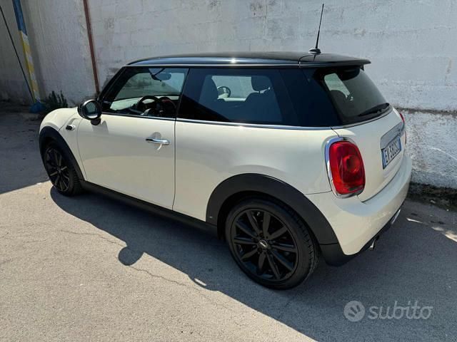 Usata Mini Cooper D 116 CV (85 kW) 2014 Beige metallizzato Utilitaria