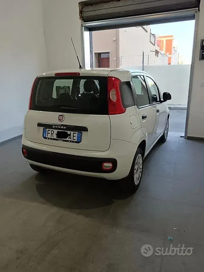 Usata Fiat Panda Lounge 95 CV (69 kW) 2018 Bianco Utilitaria