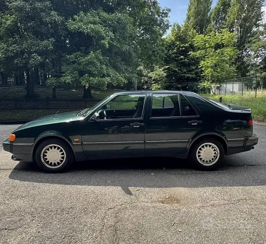 Usata Saab 9000 163 CV (119 kW) 1993 Verde Station wagon