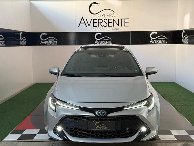 Usata Toyota Corolla Style 153 CV (112 kW) 2020 Argento Station wagon