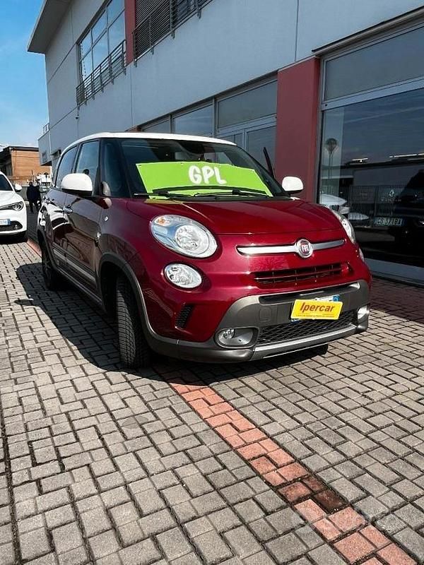 Usata Fiat 500L 120 CV (88 kW) 2016 Rosso Monovolume