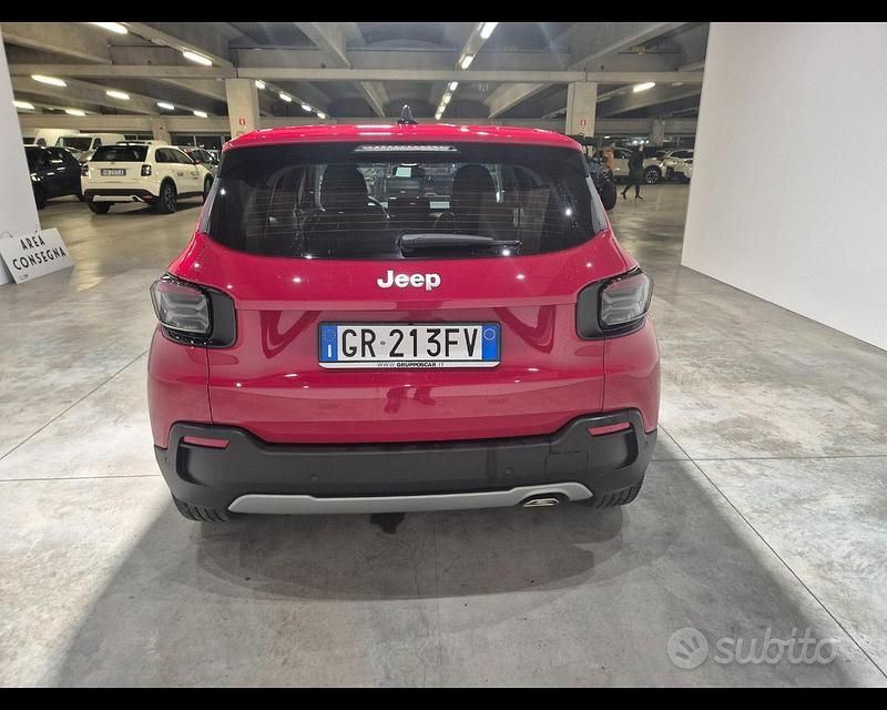 Usata Jeep Avenger 100 CV (73 kW) 2024 Rosso SUV