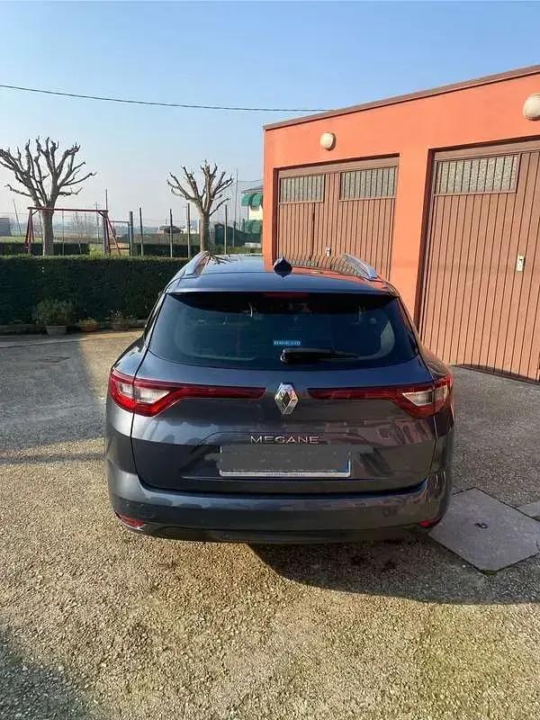 Usata Renault Mégane GrandTour Business 110 CV (80 kW) 2018 Station wagon