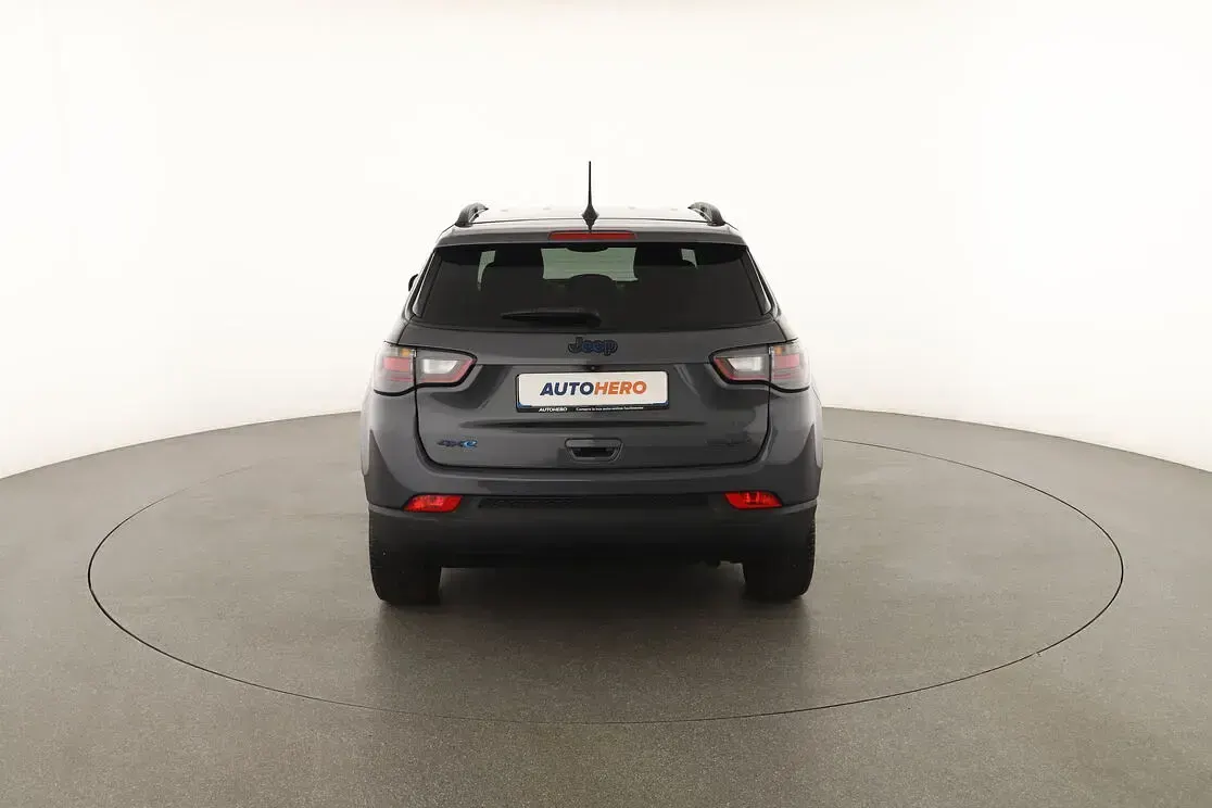Usata Jeep Compass Night Eagle 190 CV (139 kW) 2022 Grigio SUV