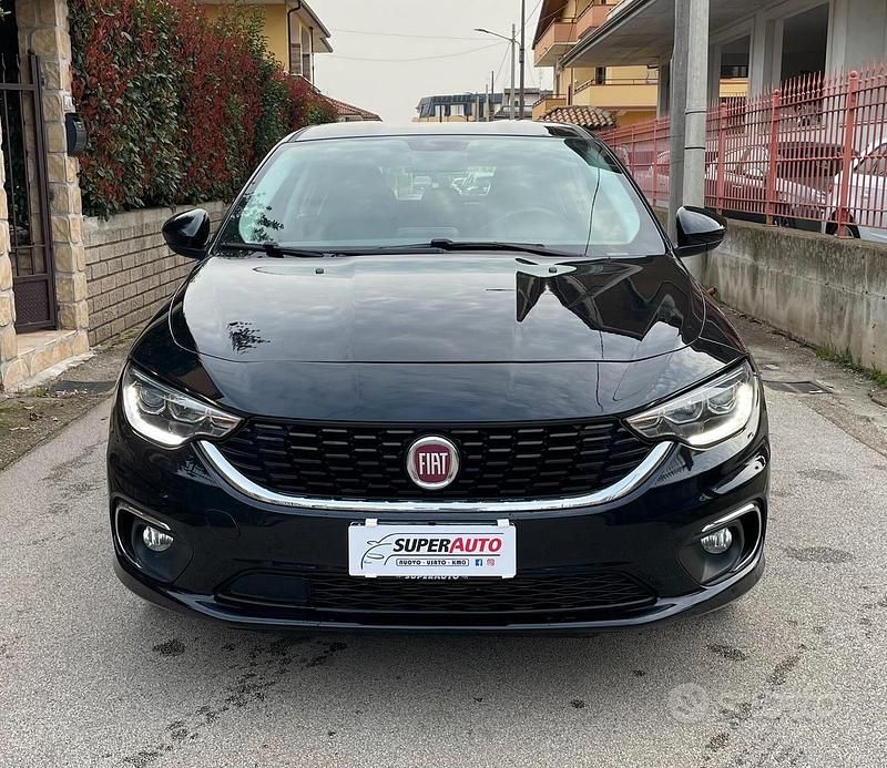 Usata Fiat Tipo Lounge 95 CV (69 kW) 2019 Nero Berlina