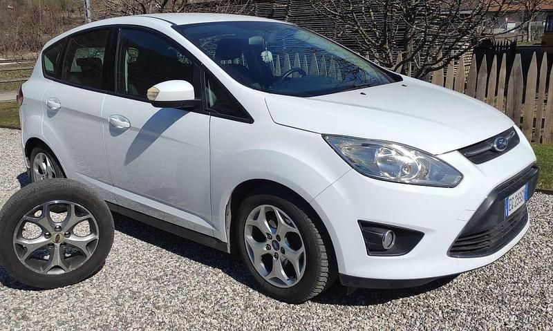 Usata Ford C-MAX 116 CV (85 kW) 2011 Bianco Monovolume