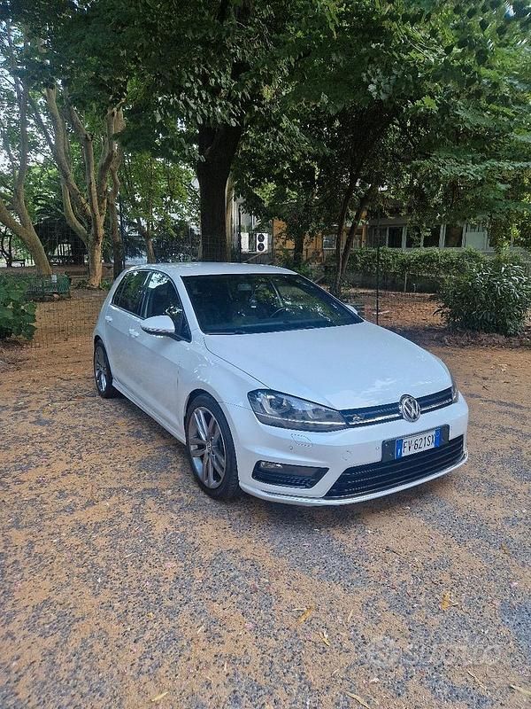 Bianco Usata 2015 VW Golf R-line Berlina | 14.000 € (Cara) - Immagine 1/4