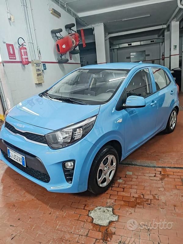 Usata Kia Picanto Comfort 67 CV (49 kW) 2022 Bluazzurro Utilitaria