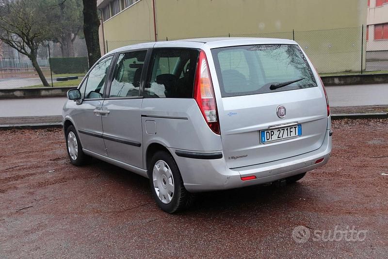 Usata Fiat Ulysse 2008 Grigio Monovolume